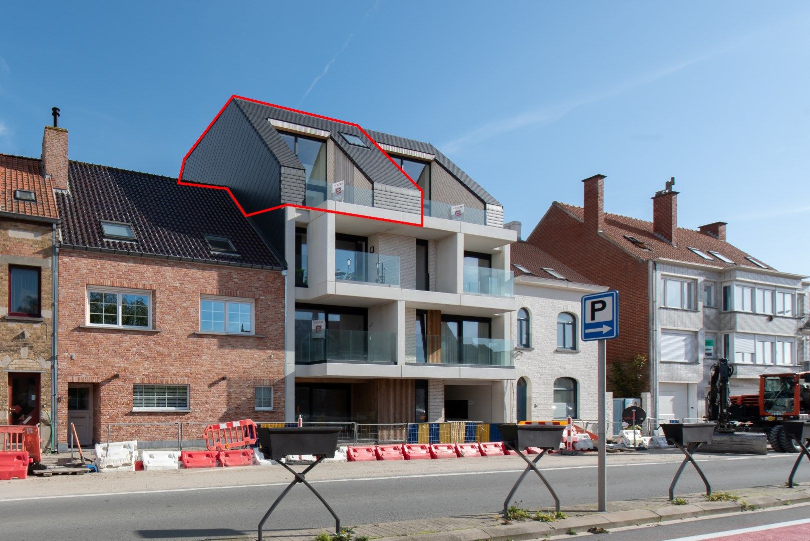 Ruim Duplexappartement met zonnig terras in Lombardsijde foto {{pictureIndex}}