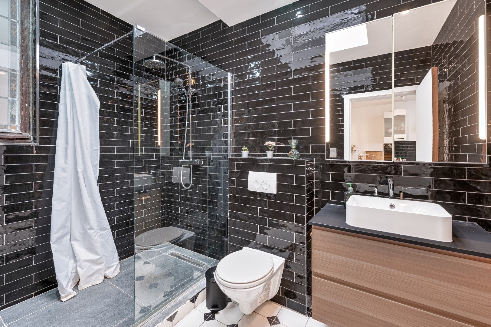Instapklare woning te Sint-Amandsberg foto 15