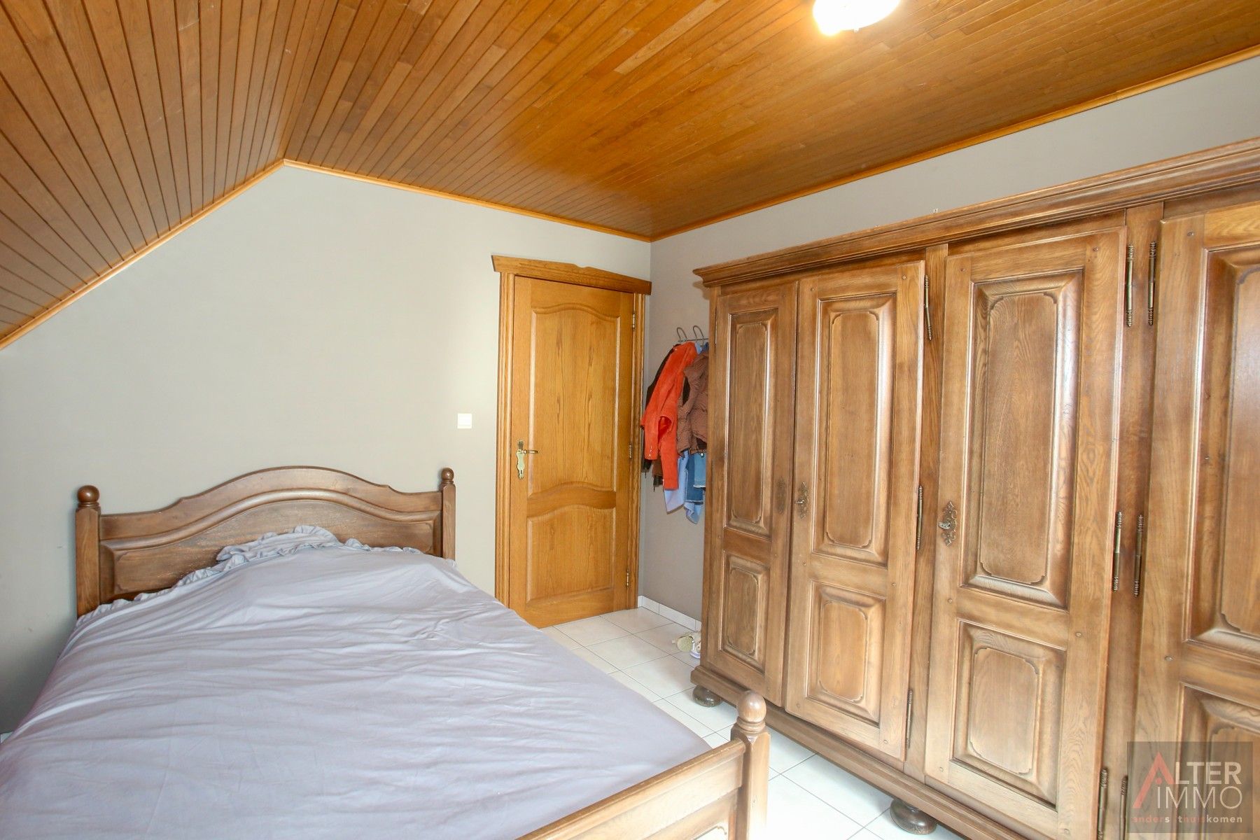 Stijlvolle, goed onderhouden woning met 3 slaapkamers op 9a 50ca te Zolder-Boekt. foto 26