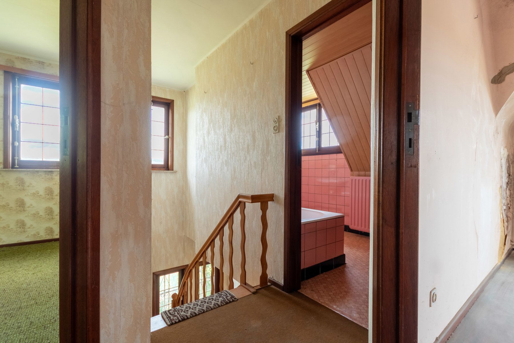 Te renoveren villa met 3 slaapkamers op perceel van 10a 52ca foto 10