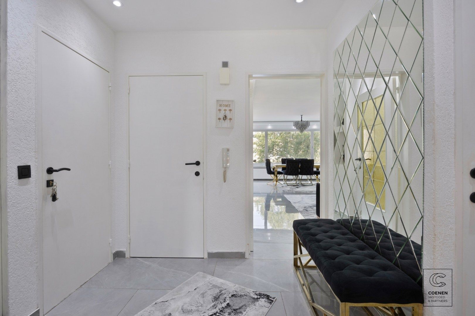 Instapklaar appartement van 100 m² en twee slaapkamers te Borsbeek! foto 8