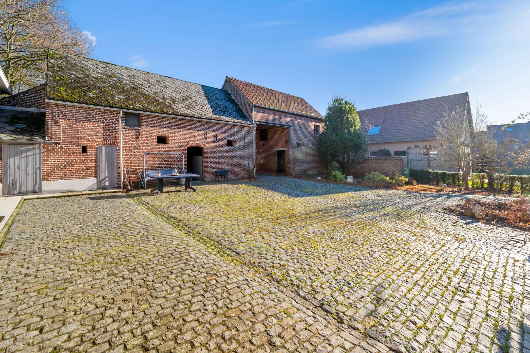 Te renoveren hoeve op een prachtig perceel van 5075 m² foto 4