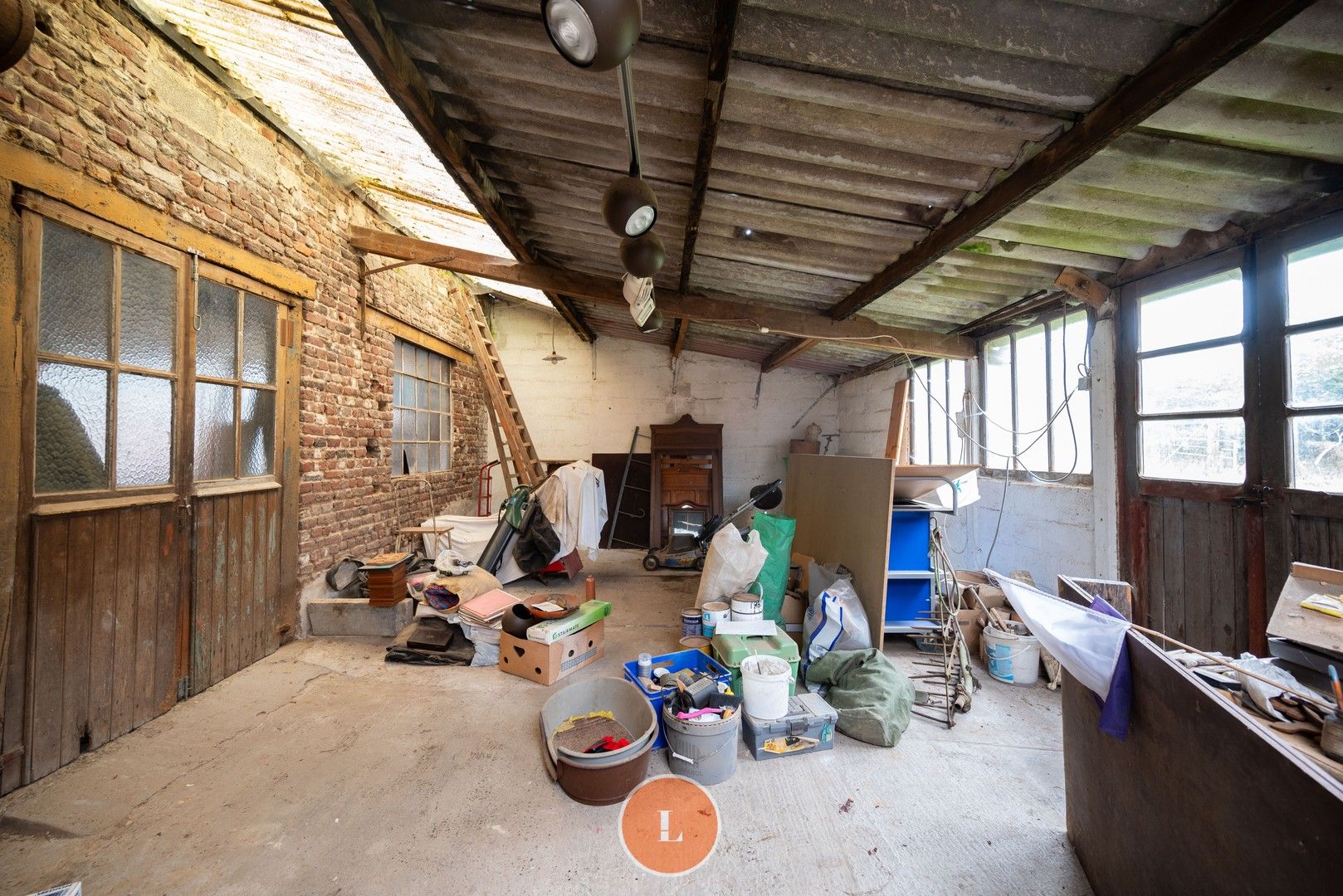 Te Koop: Ruime Woning in Centrum Menen - Perfect voor Renovatie of Projectgrond foto 14