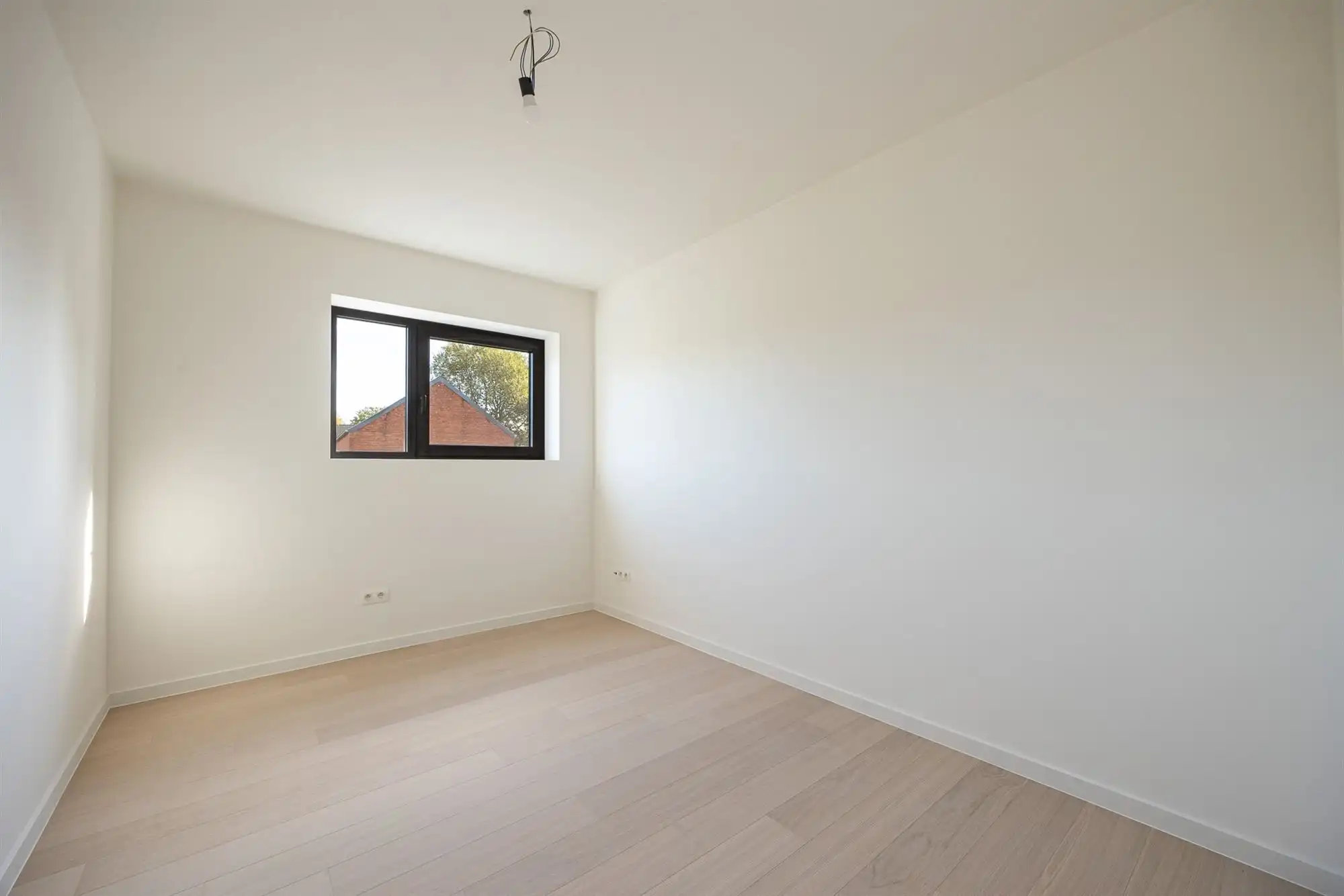Ruime instapklare nieuwbouwwoning in Brasschaat foto 21