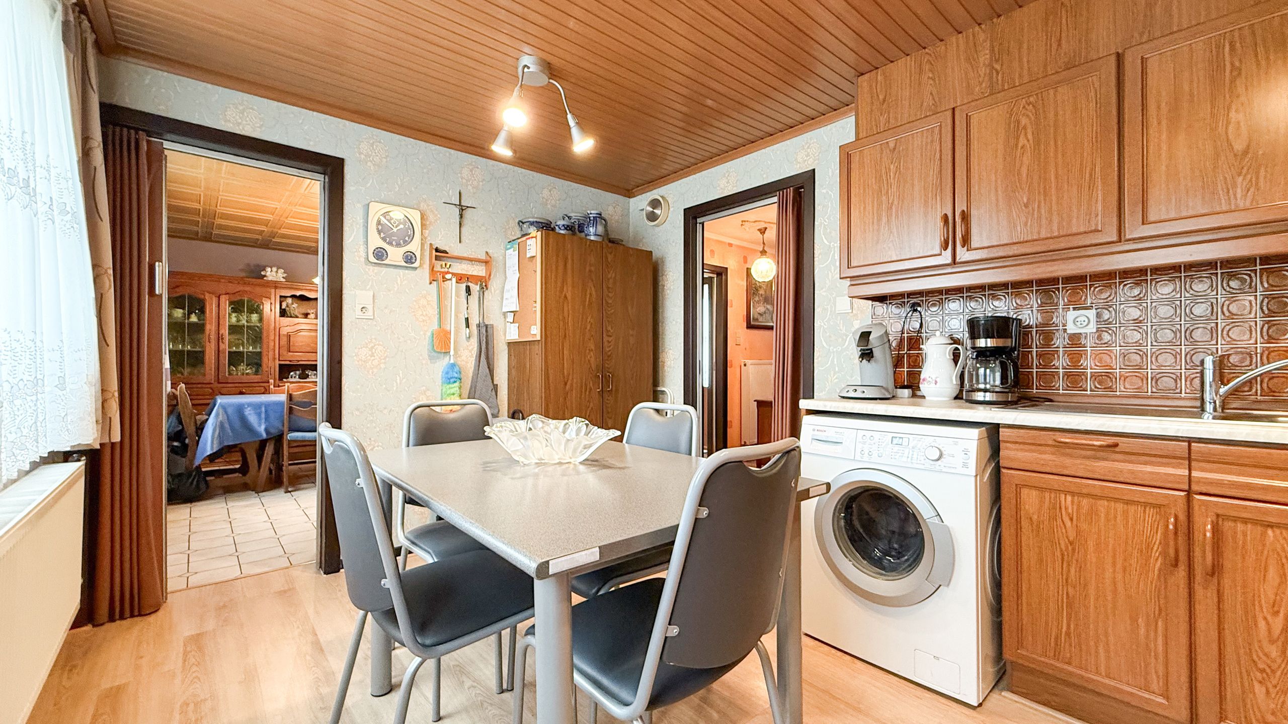 Instapklare woning met 4 slpk in Heusden-Zolder! foto 12