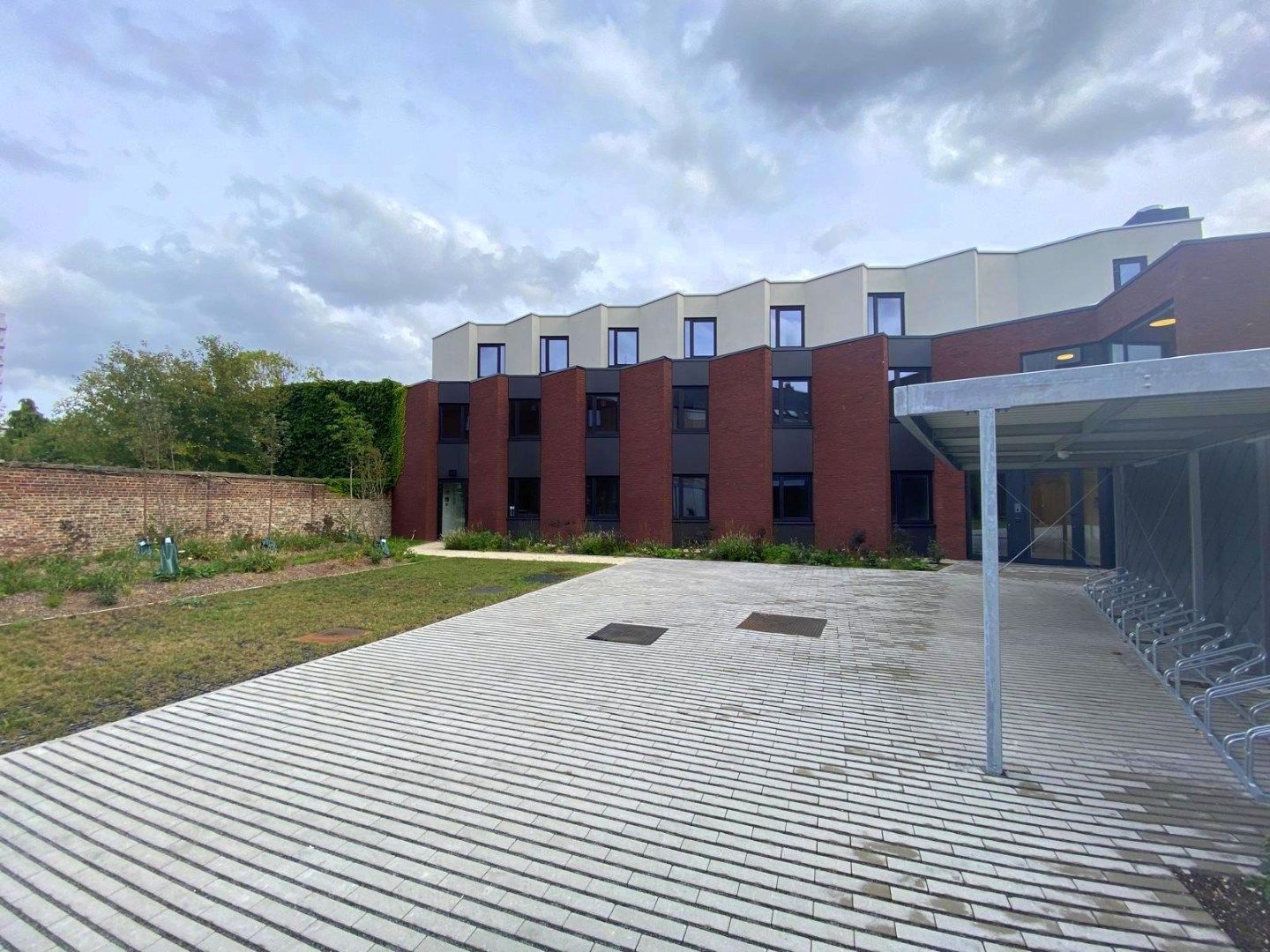 Studentenkamer (25,5 m²) te koop in "Residentie Amand 47" op het Sint-Amandsplein te Kortrijk foto 10
