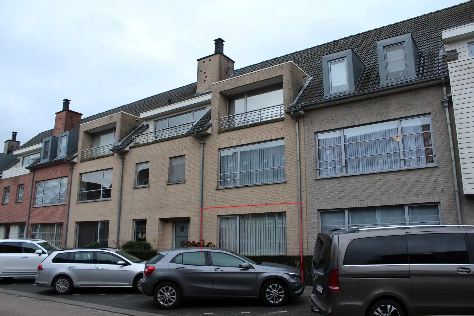 Ruim 3-slaapkamer appartement in het centrum van Lommel, foto 2