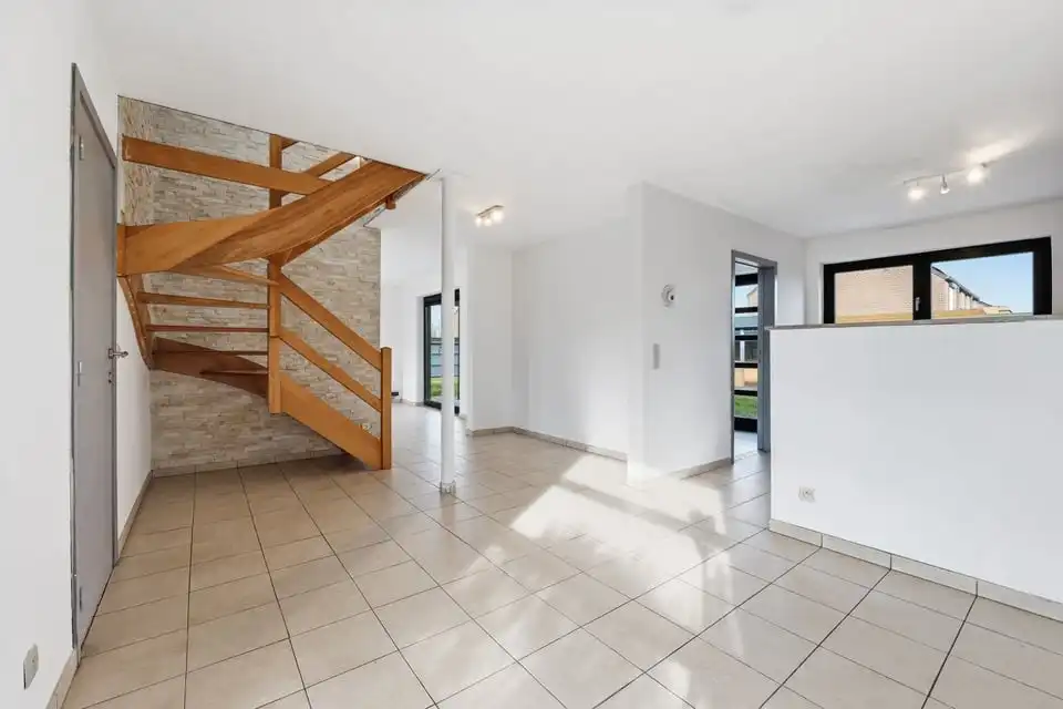 GEZELLIGE INSTAPKLARE GEZINSWONING MET 3 SLAAPKAMERS IN KOZEN foto 10