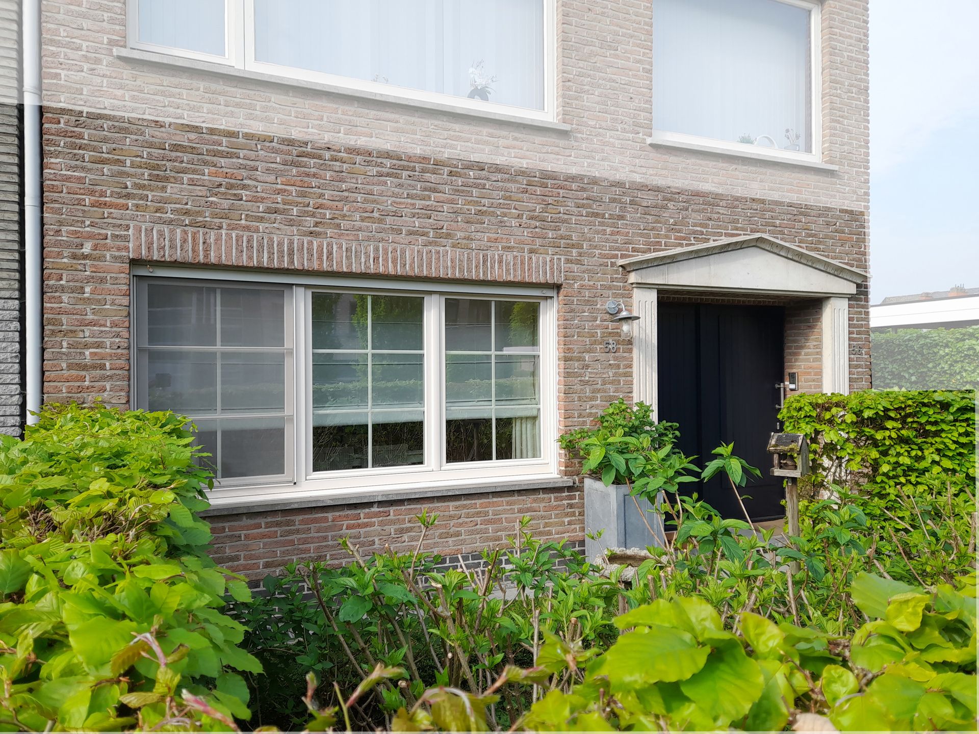 Prachtig 2-slpk-appartement met garage, terras en tuin  foto 3