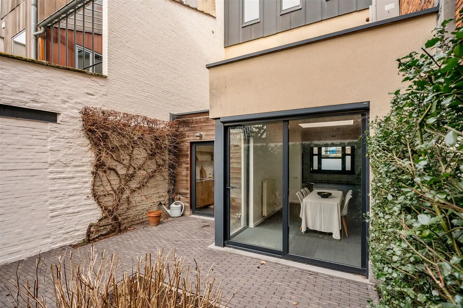 Uitzonderlijk herenhuis volledig gerenoveerd foto 16