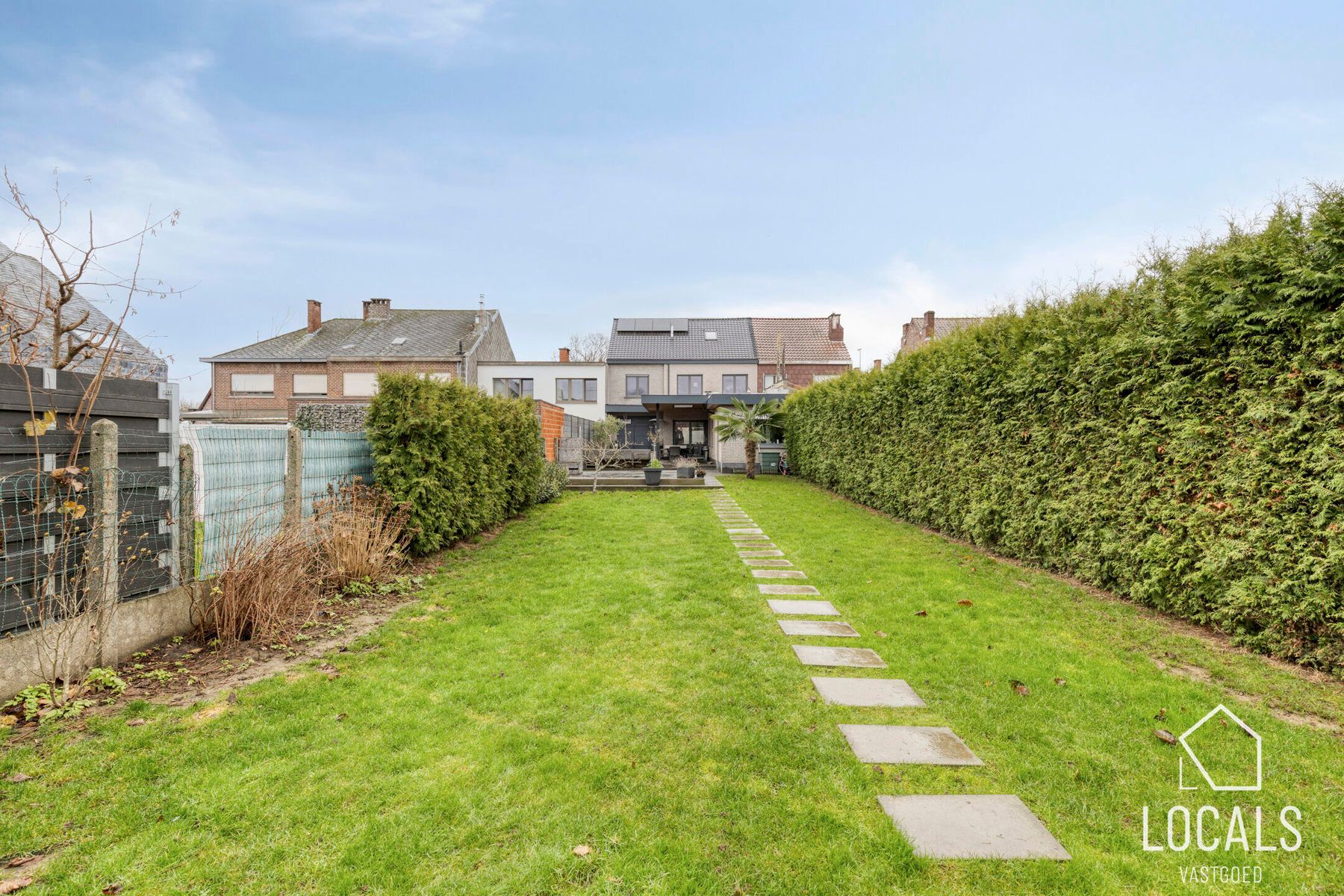 Instapklare en ruime woning in Liedekerke foto 22