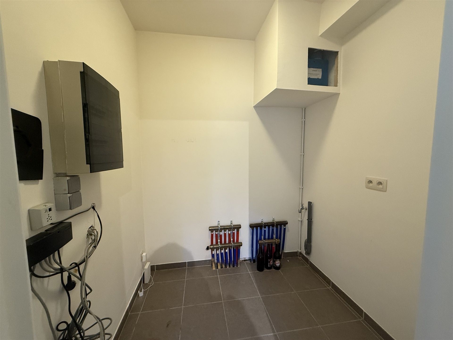 BEZOEKEN VOLZET: Gelijkvloersappartement met twee slaapkamers foto 7