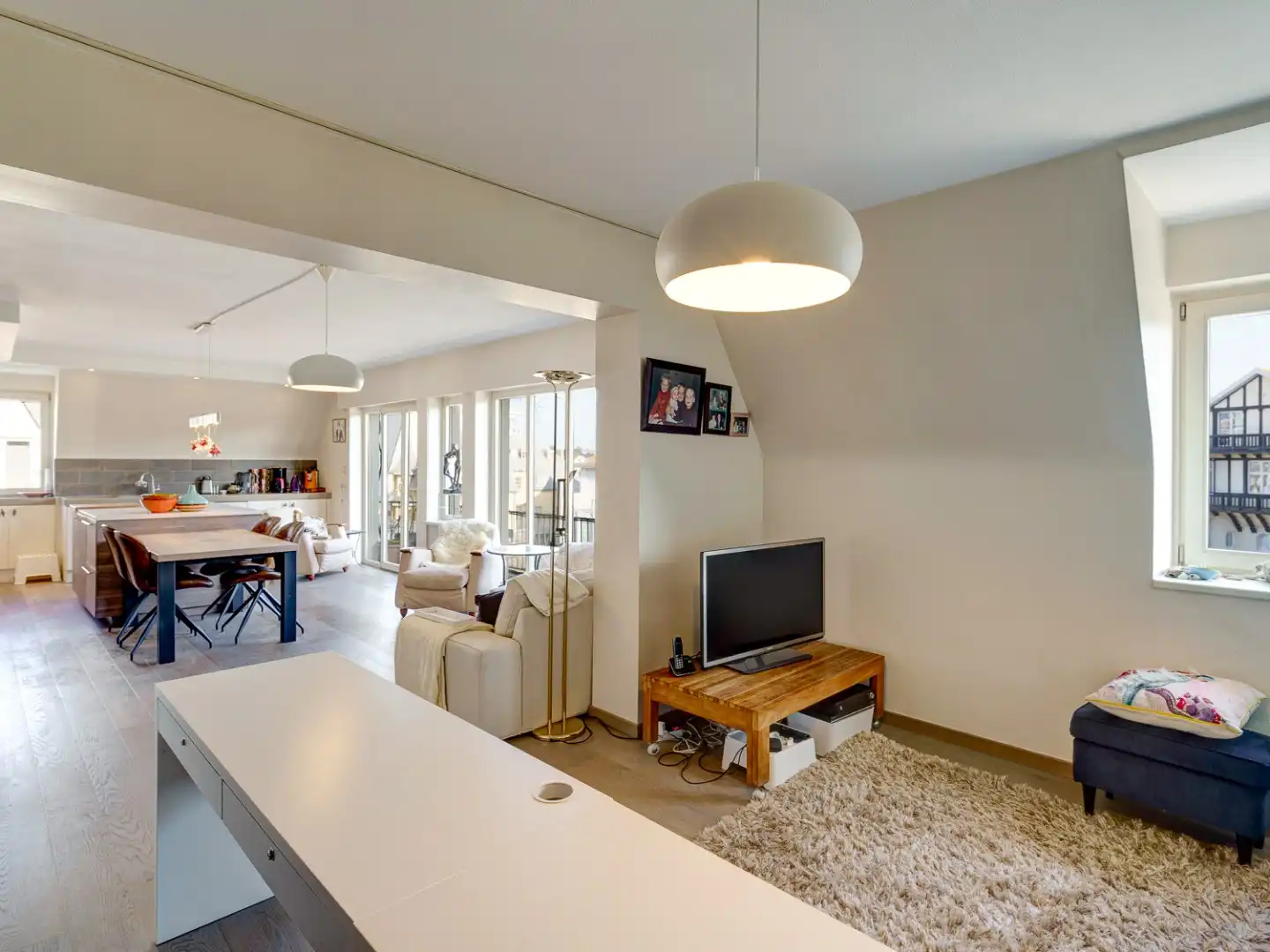 Zonnig 3-slaapkamerappartement in de Concessie, vlak bij zee foto 6