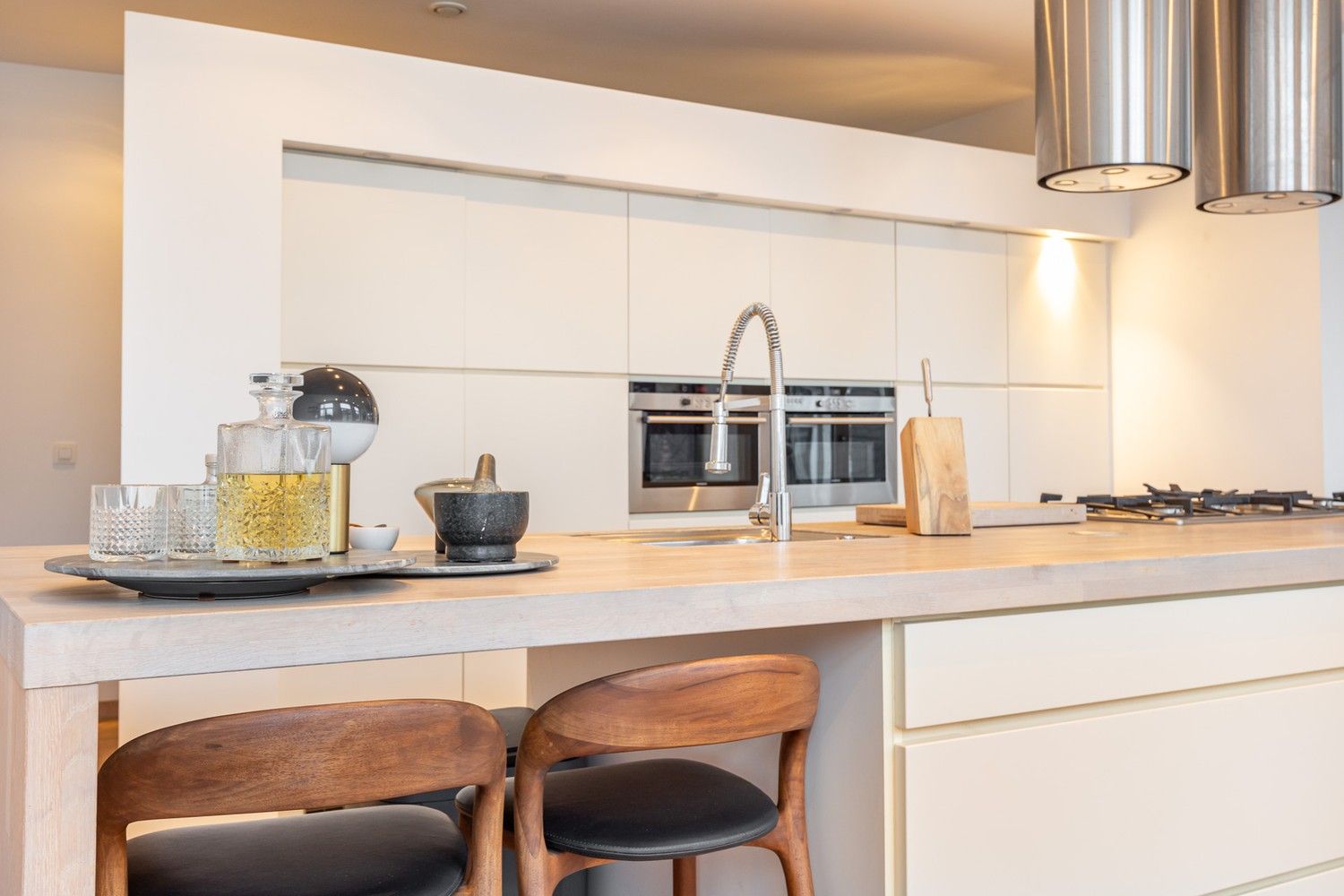 Stijlvol appartement op absolute topligging in historisch Antwerpen foto 15