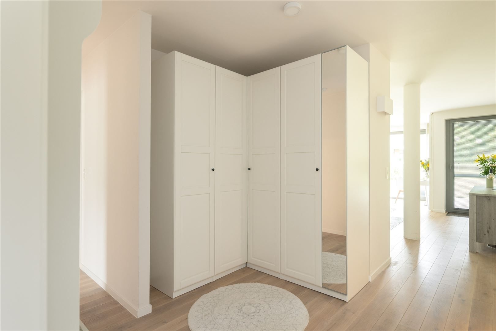 Luxueus BEN-appartement met zuidterras en tuinzicht in hartje Schoten foto 9