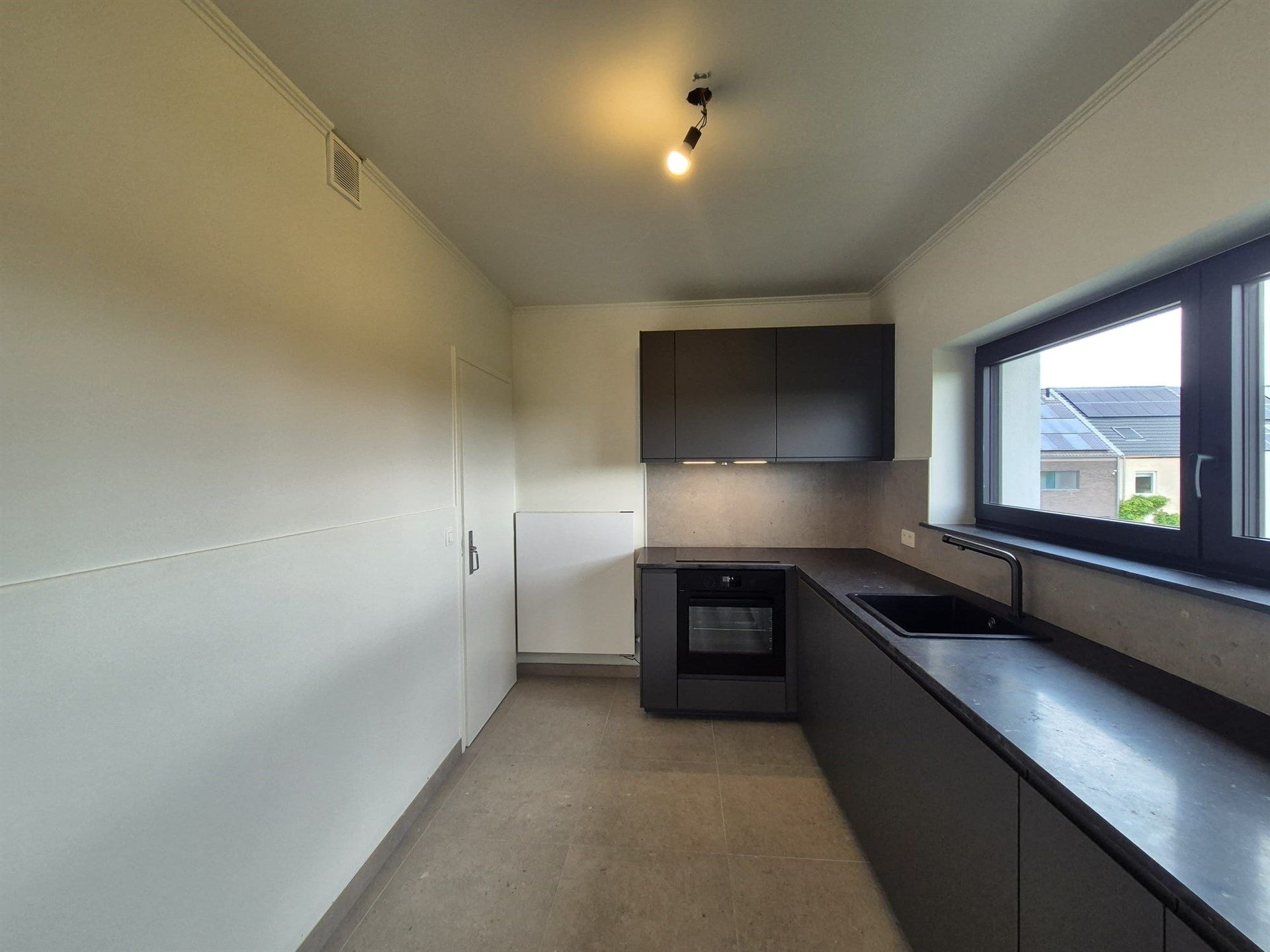 Energiezuinig gerenoveerd appartement met prachtig uitzicht. foto 11