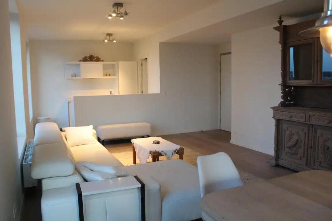 Bemeubeld appartement foto 3