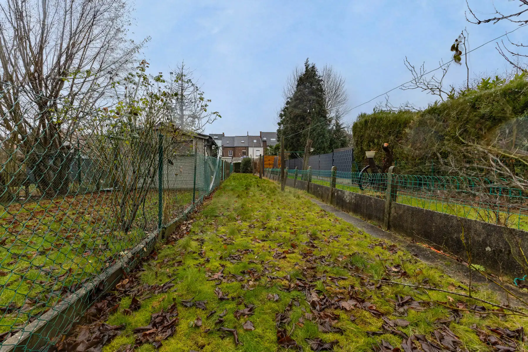 Te renoveren woning met 2 slaapkamers en inrichtbare zolder foto 18