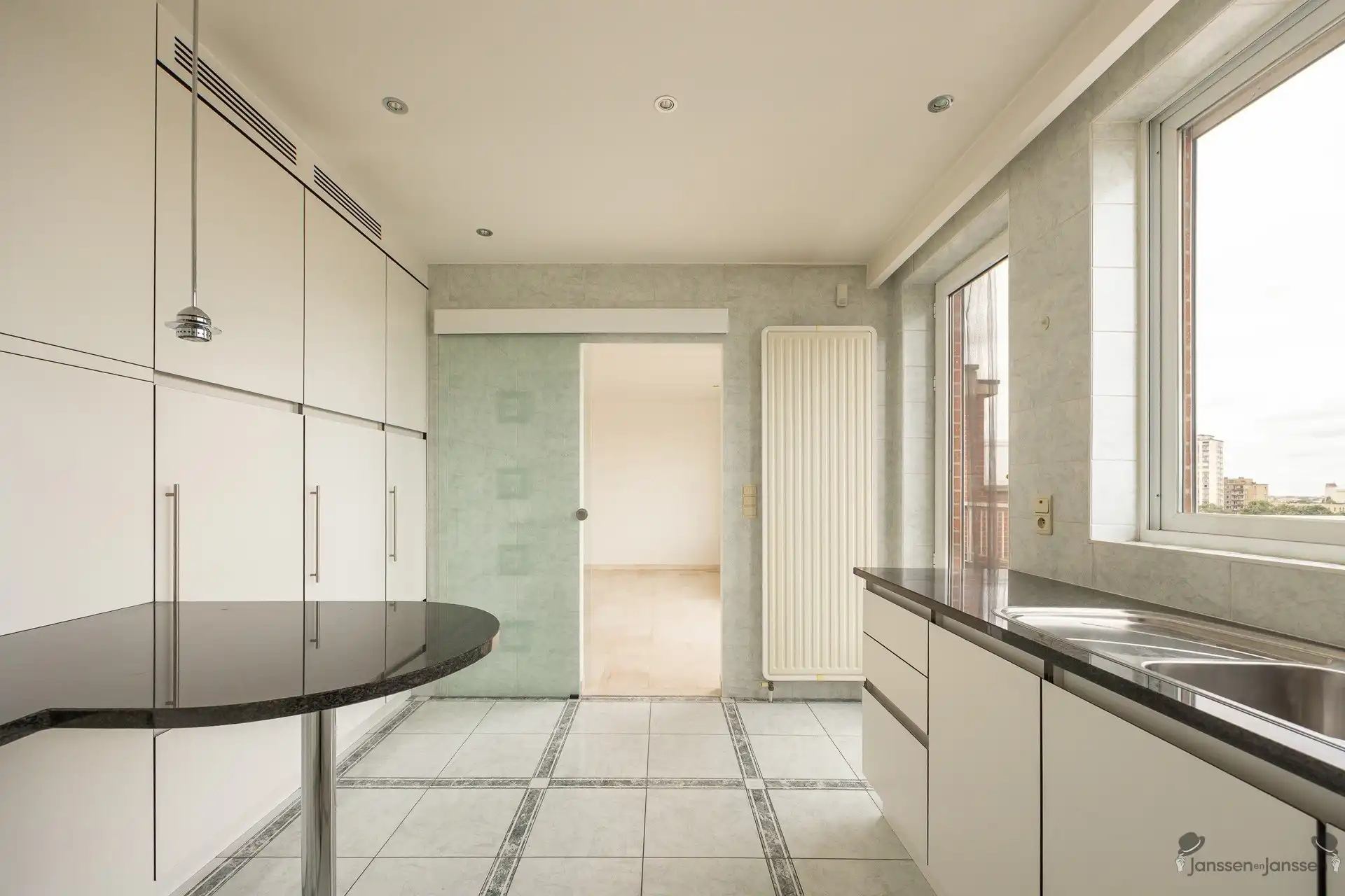 Lichtrijk penthouse met ruime terrassen en panoramisch uitzicht! foto 14