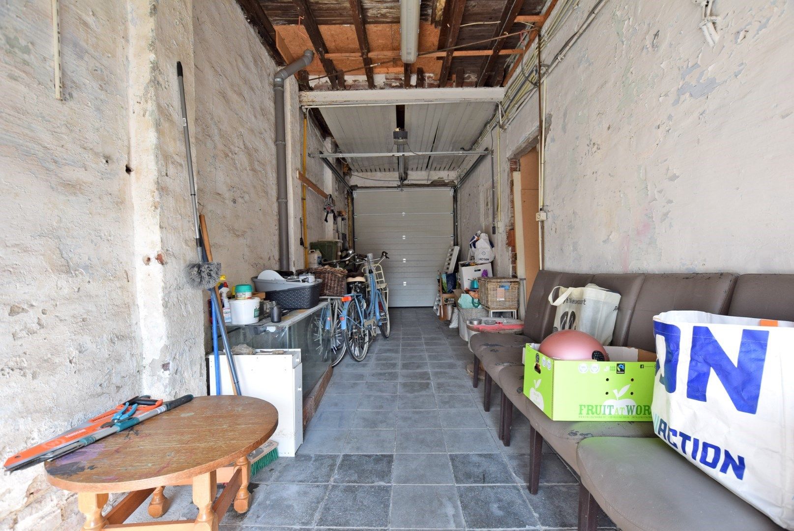 Te renoveren rijwoning op 360m² met 4 slaapkamers + garage & achterliggende loods / werkplaats te Adinkerke (De Panne).  foto 15