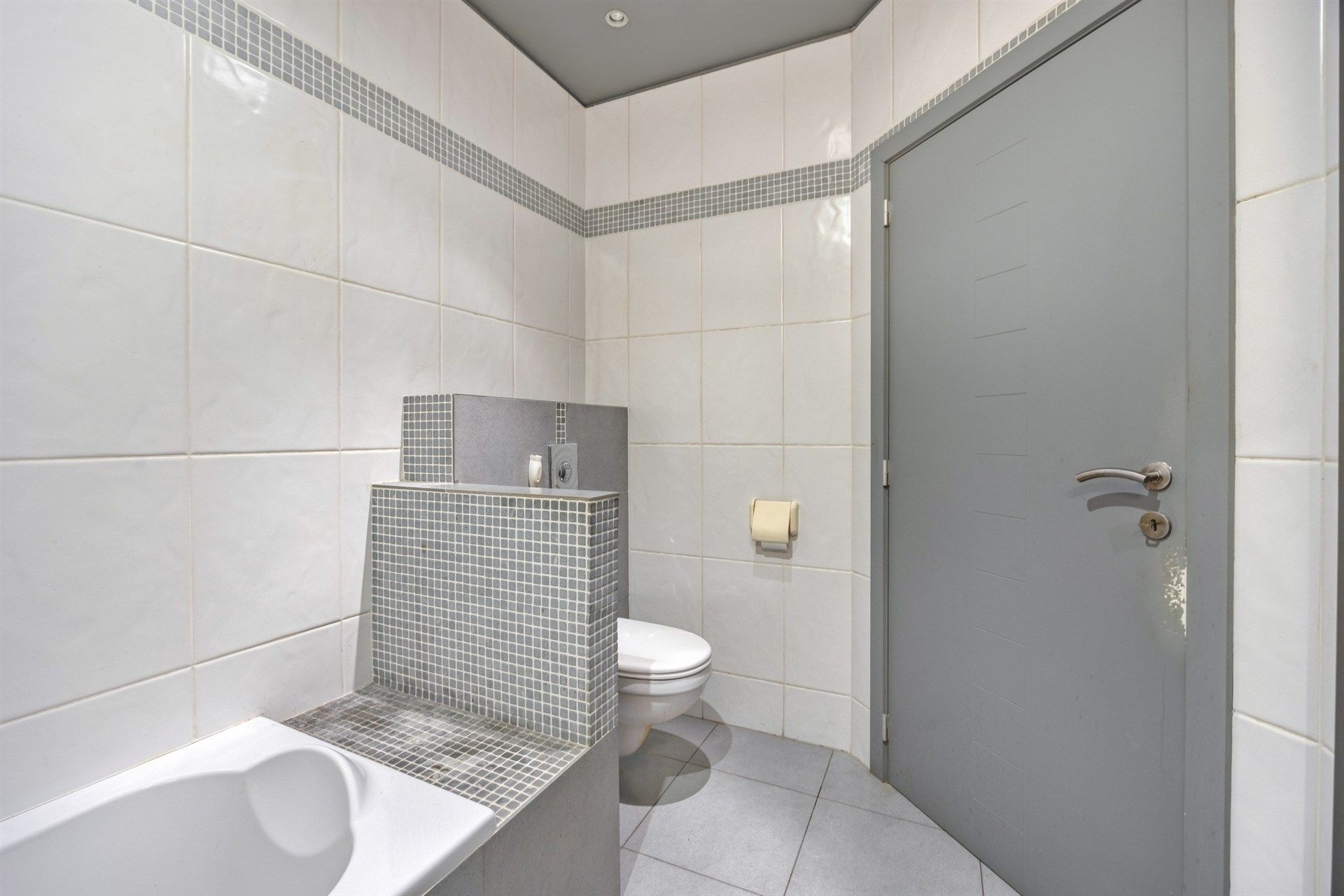 Appartement, 90 m², met 2 slpks en garage in Herzele. foto 16