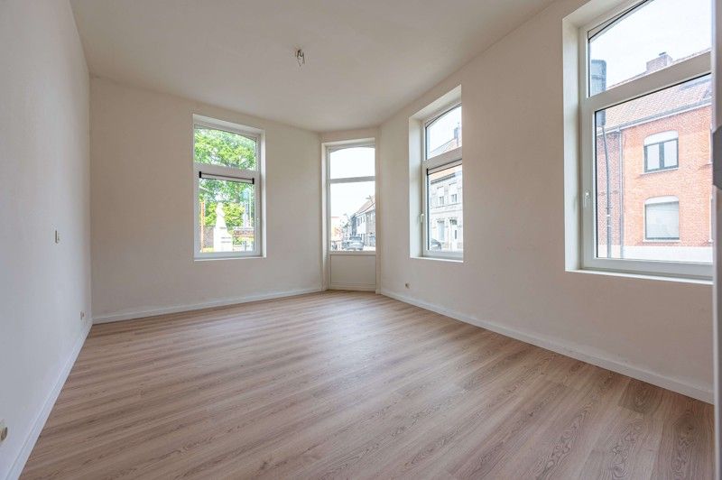 Prachtig 2 slaapkamer appartement TE KOOP in hartje Sint-Baafs-Vijve! (*6% BTW aankoop mogelijk) foto 11