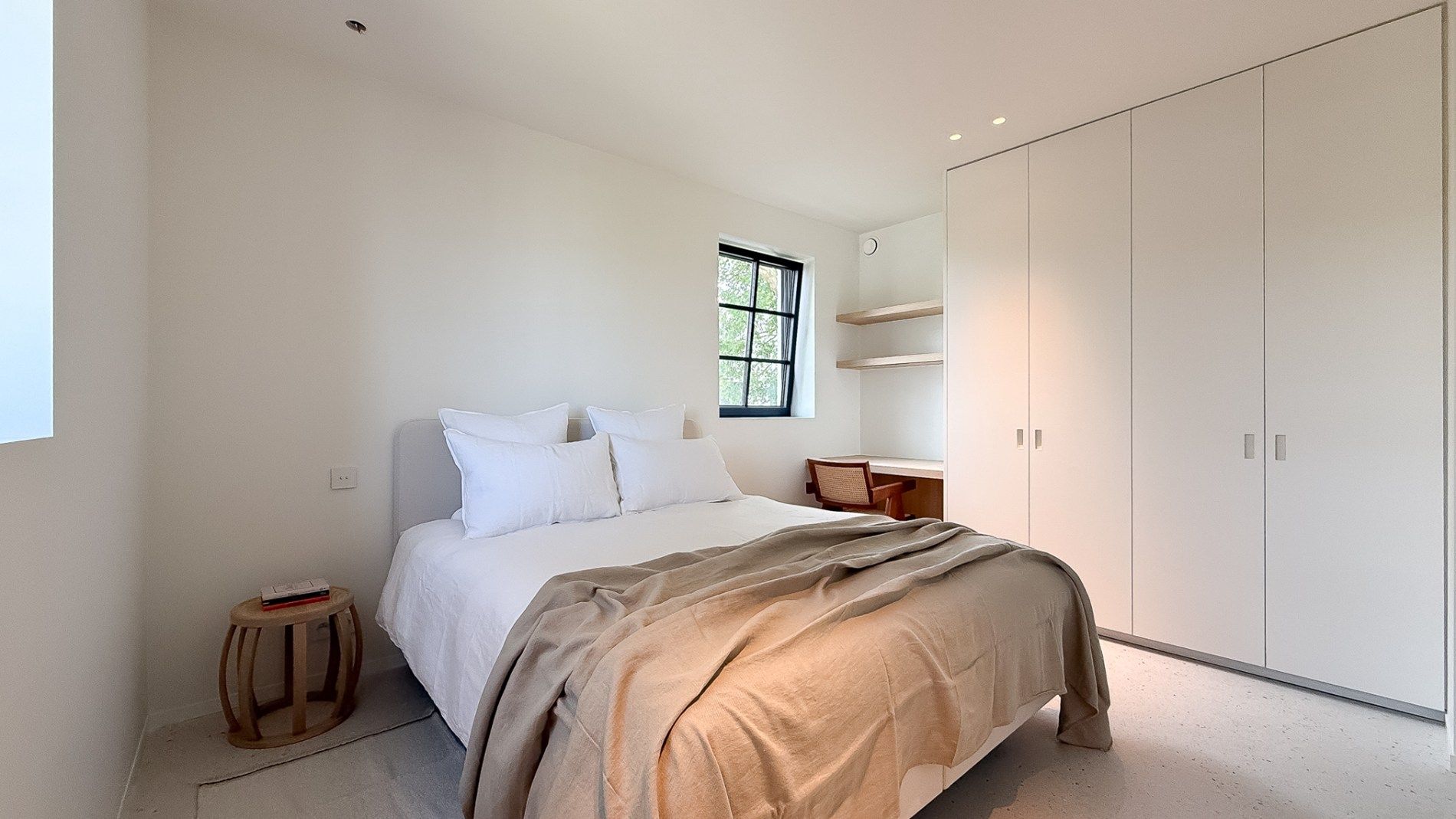 Nieuwbouw onder registratierechten! Villa met zonovergoten leefruimtes en een tijdloos design foto 10