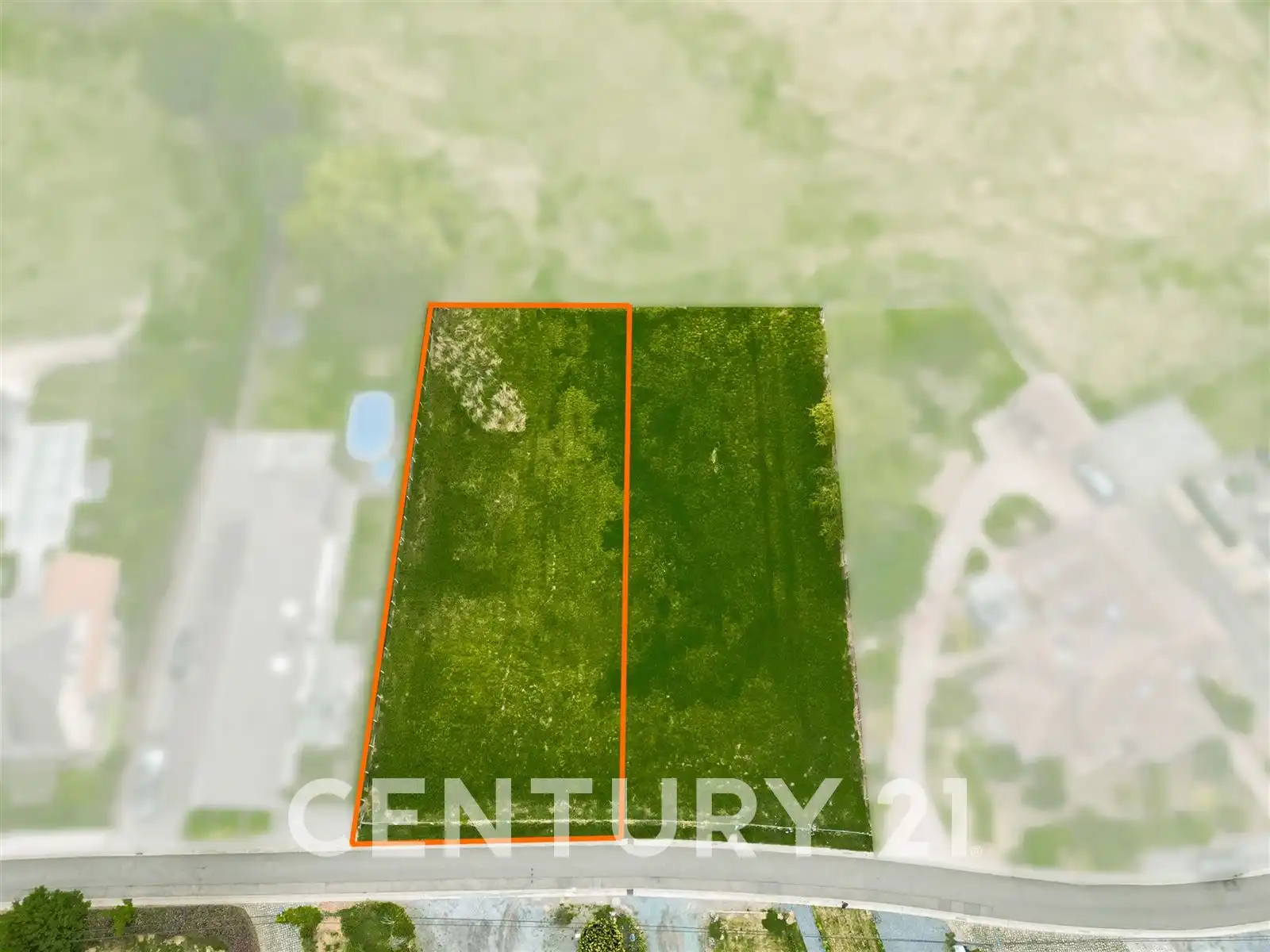 Mooie bouwgrond in rustige straat foto 3