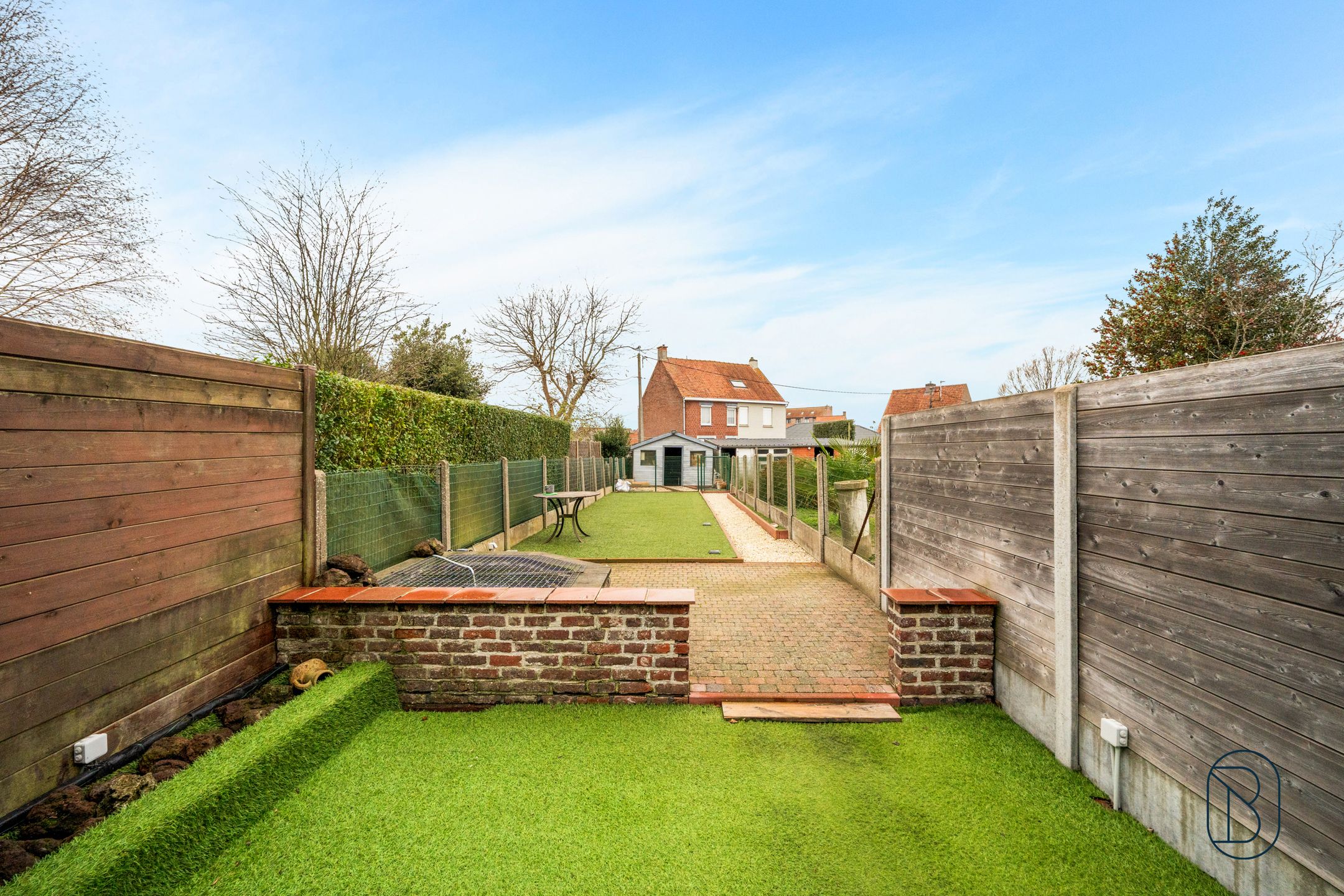 Instapklare woning met 3 slk, tuin, en uitweg met garage foto 3