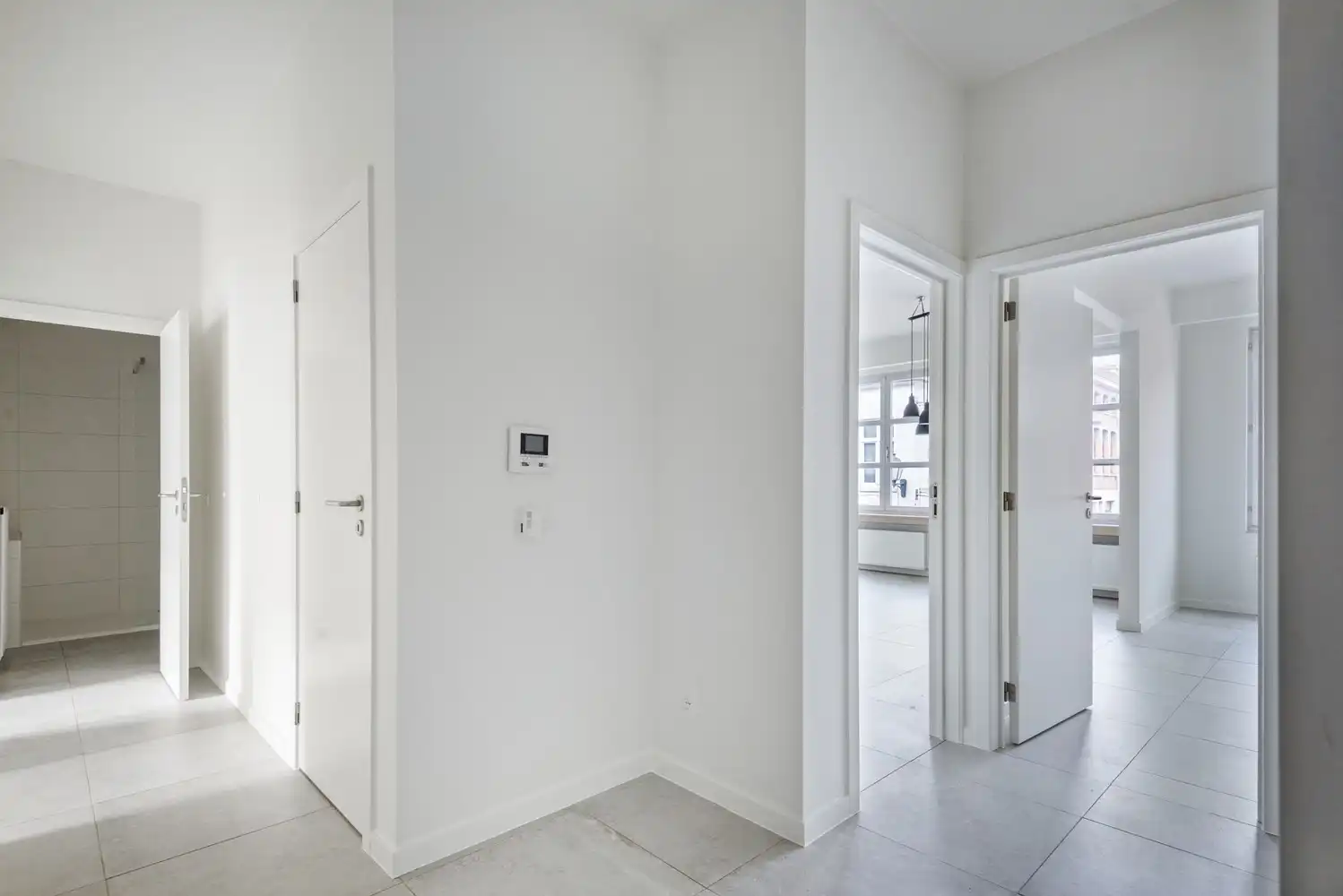 Lichtrijk, instapklaar appartement met 2 slaapkamers nabij het Zimmerplein in Lier! foto 11