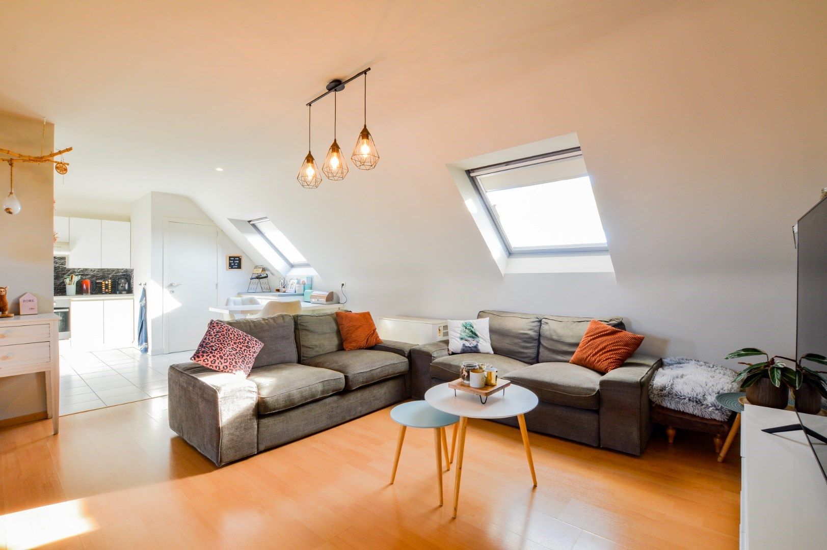 Zeer ruim appartement van 120 m² met 2 slpks in het centrum van Aartrijke foto 7