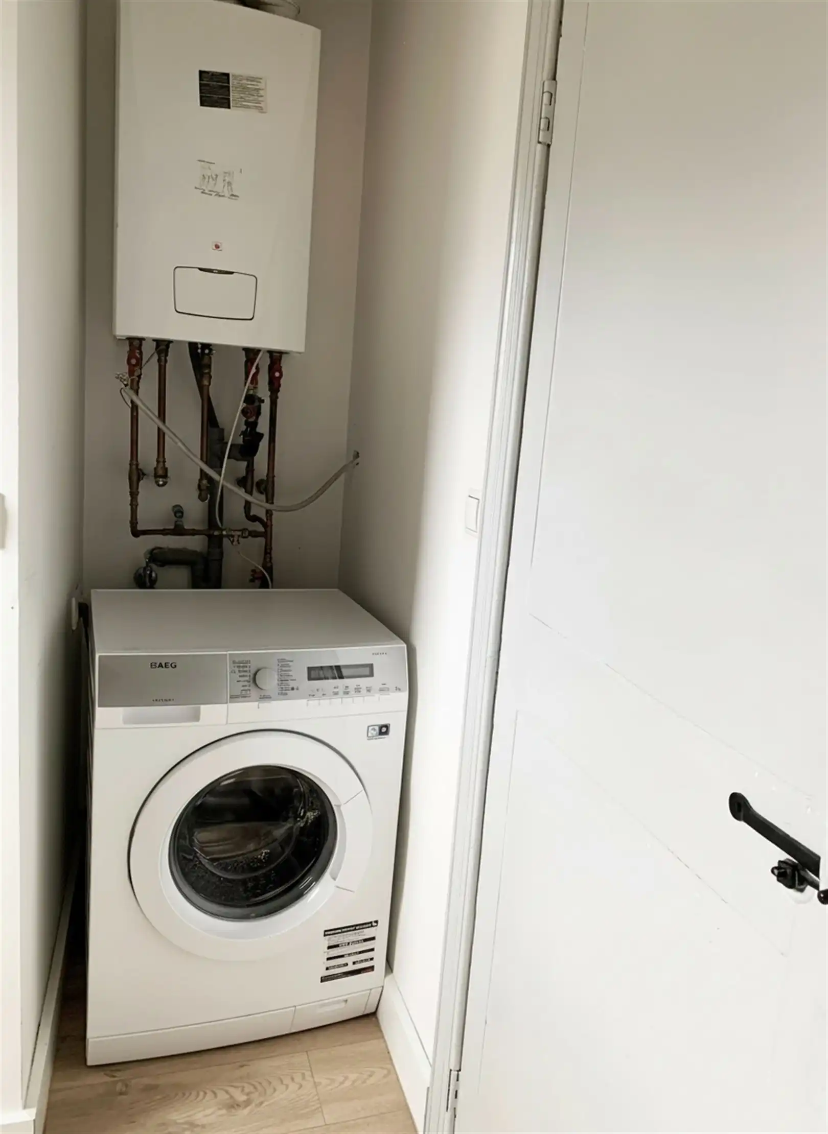 Charmante woning te huur in Kluisbergen foto 12