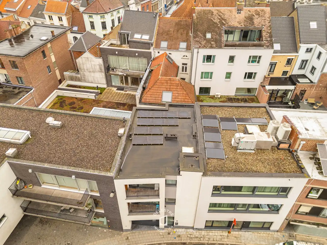 Interessante opbrengsteigendommen in hartje Halle – 2 APP. met handelsgebouw foto 6