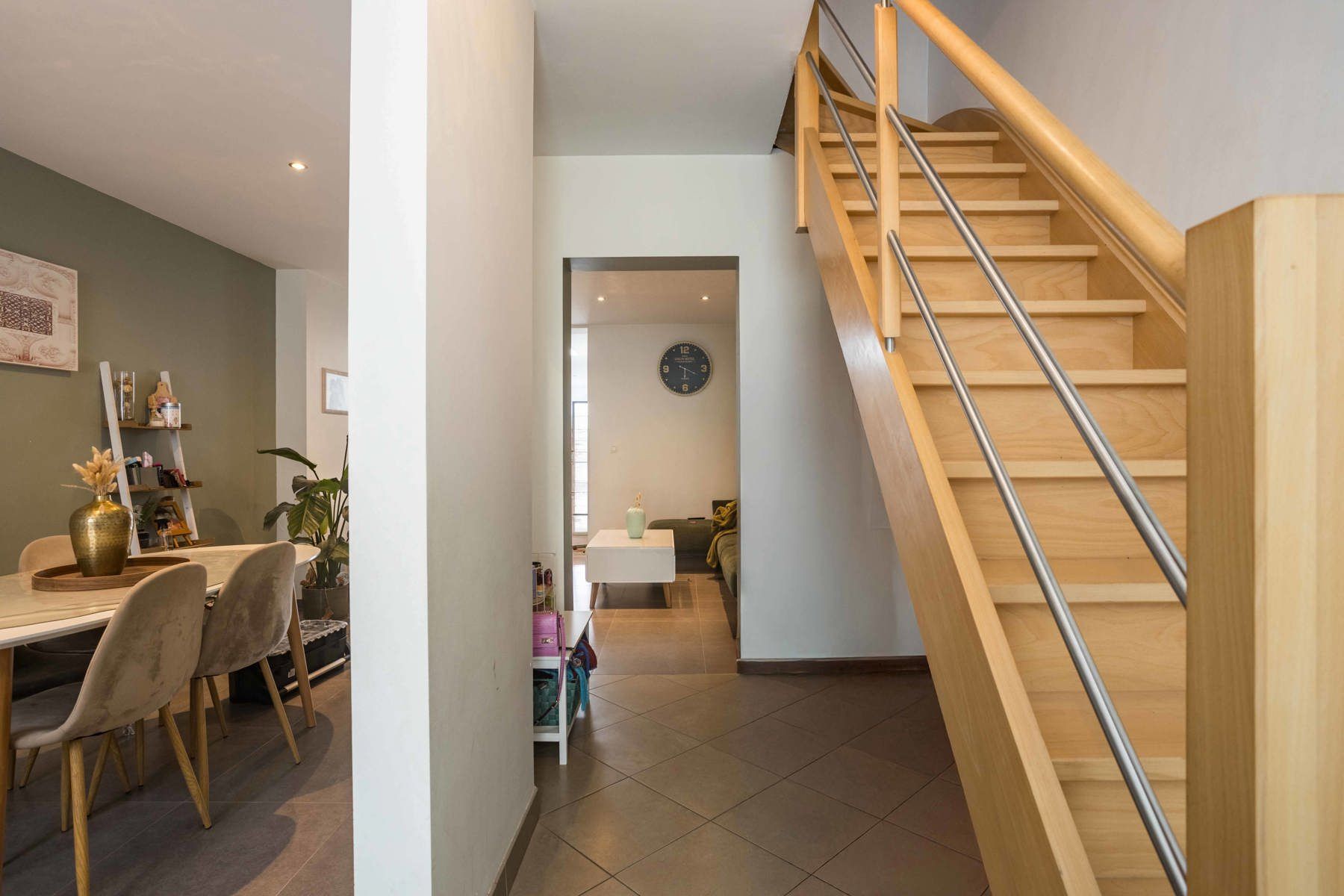 Instapklare woning in het centrum van Aalst! foto 2