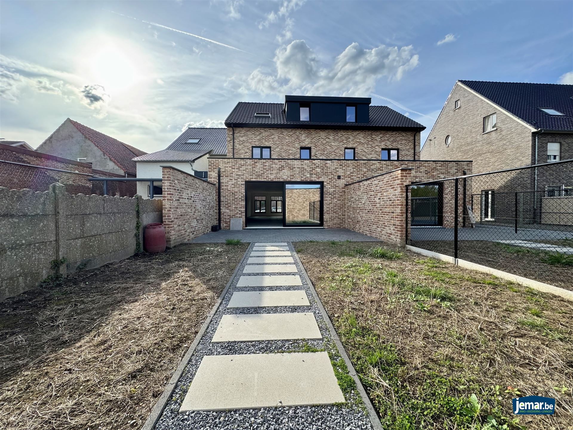 Nieuwbouwwoning BEN met 4 slpk, tuin en carport  foto 17