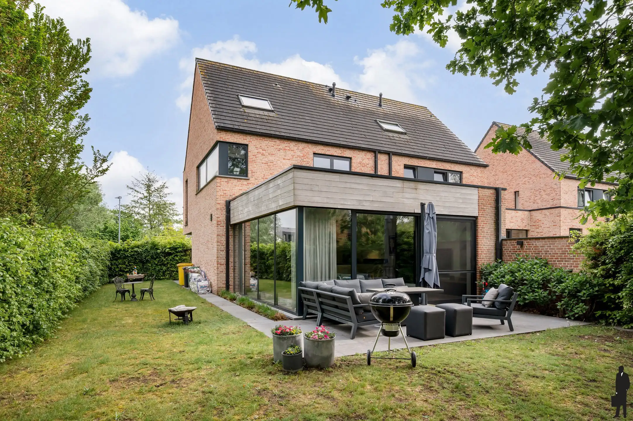 Luxueuze halfopen nieuwbouwwoning (2018) met 4 slaapkamers foto 30