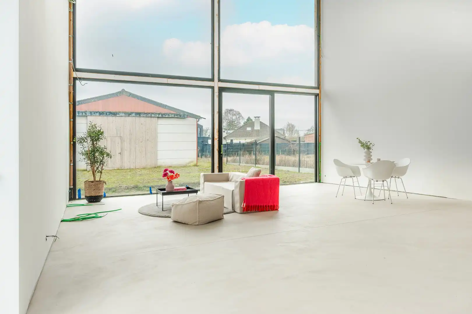 Moderne open bebouwing in oprichting met magazijn te Branst (Bornem) foto 4