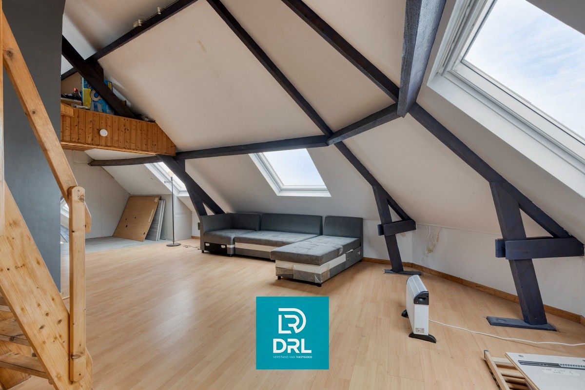 HANDELSHUIS met 2 APPARTEMENTEN te OOSTENDE foto 14