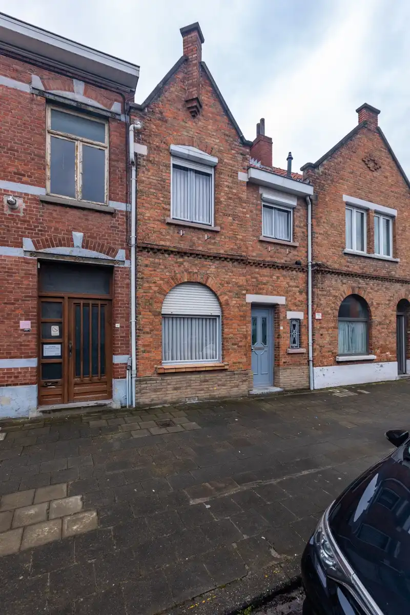 VERKOOP OP LIJFRENTE. Centraal gelegen woning met 2 slaapkamers en tuin. foto 12