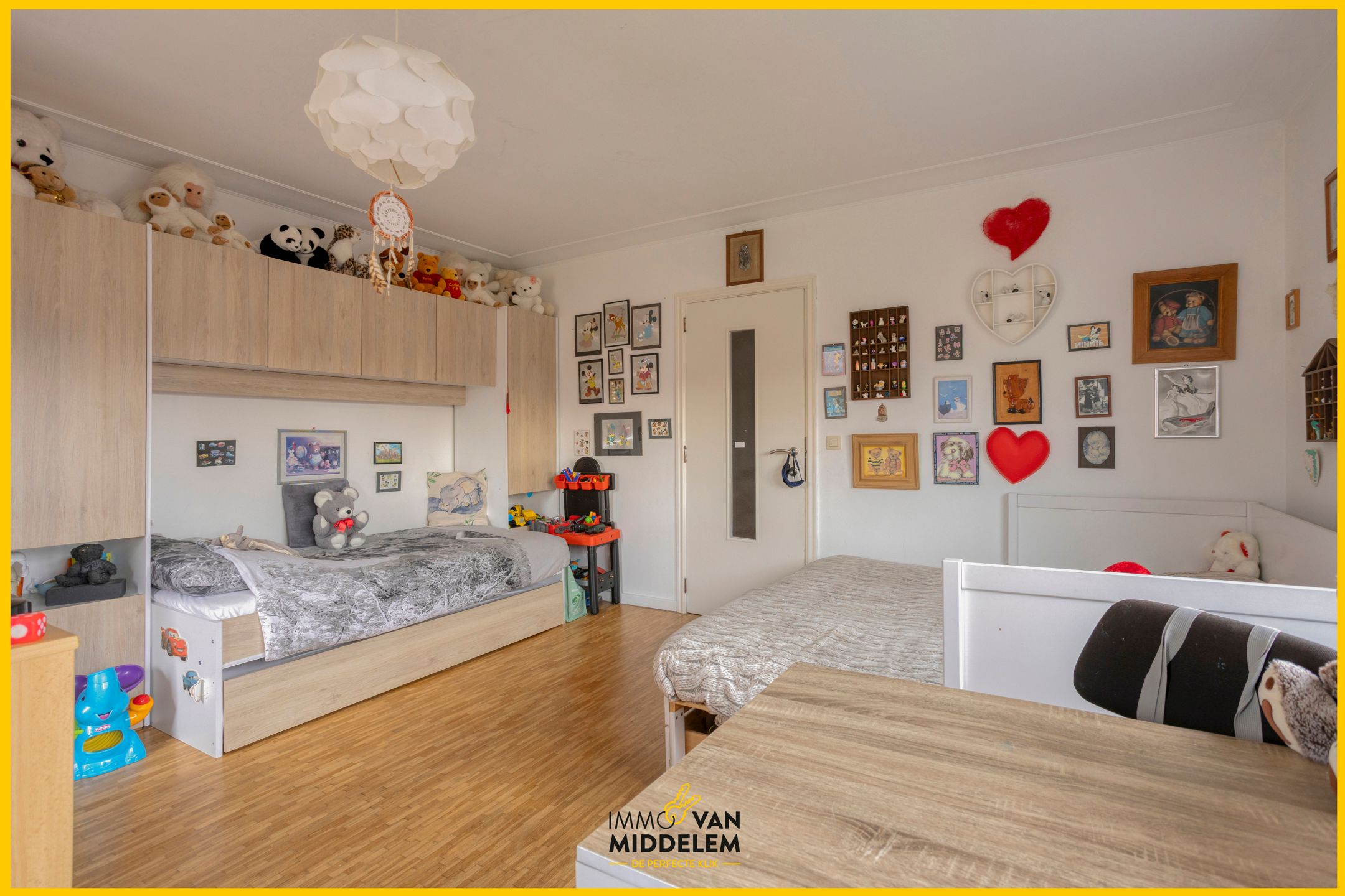 CHARMANTE GEZINSWONING OP TOPLIGGING IN CENTRUM DILBEEK foto 13