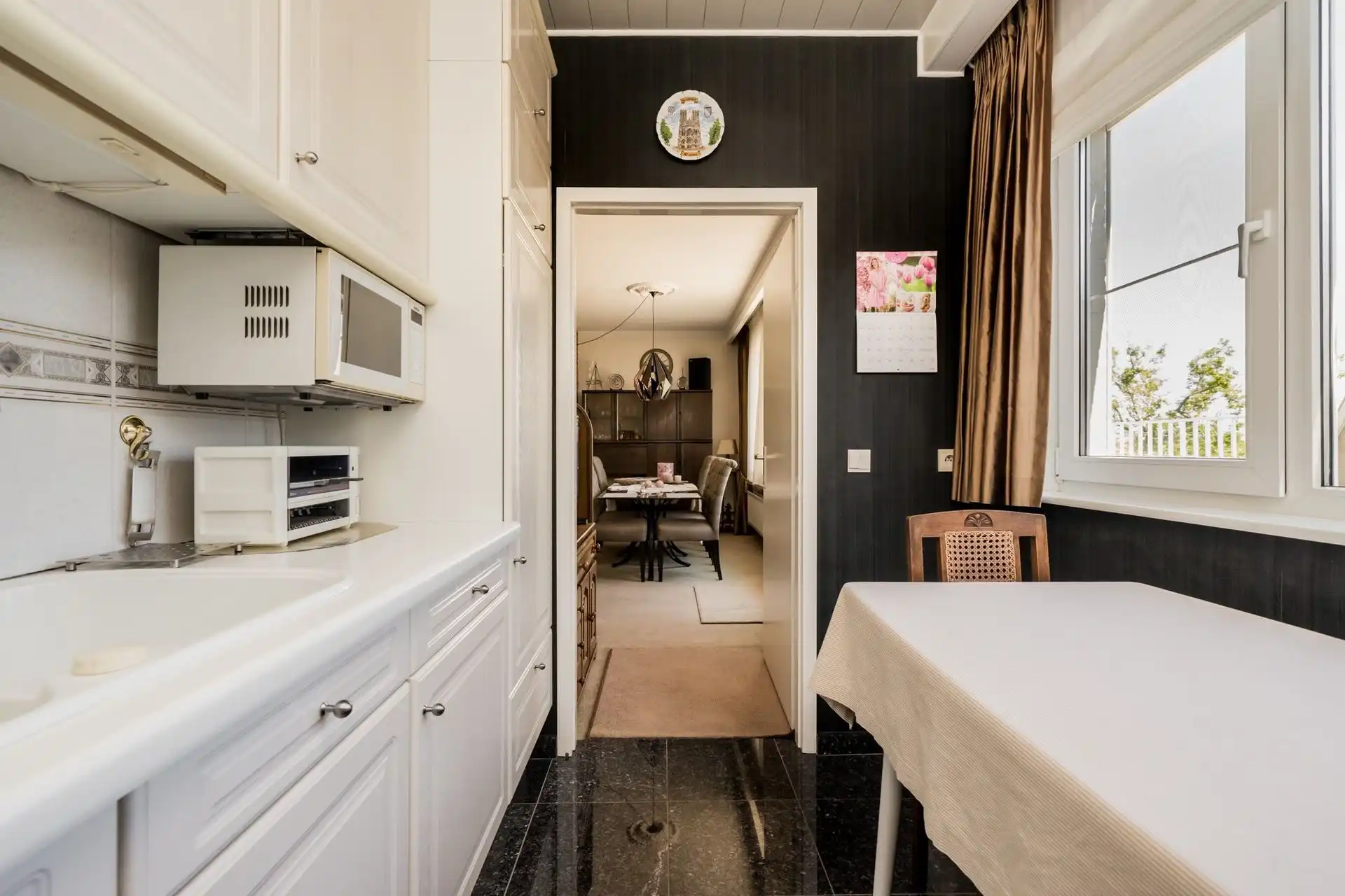 Op te frissen penthouse met groot dakterras foto 7
