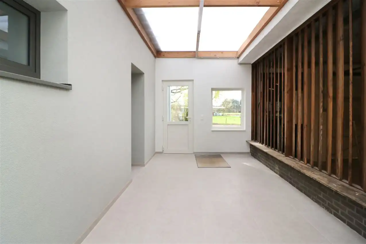 Gerenoveerde woning met 4 slpk, tuin, garage foto 34