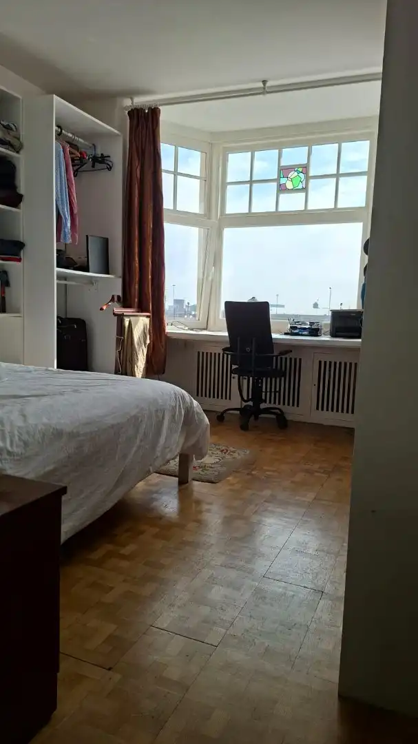 Uniek en lichtrijk appartement in standingvolle residentie op topligging! foto 11