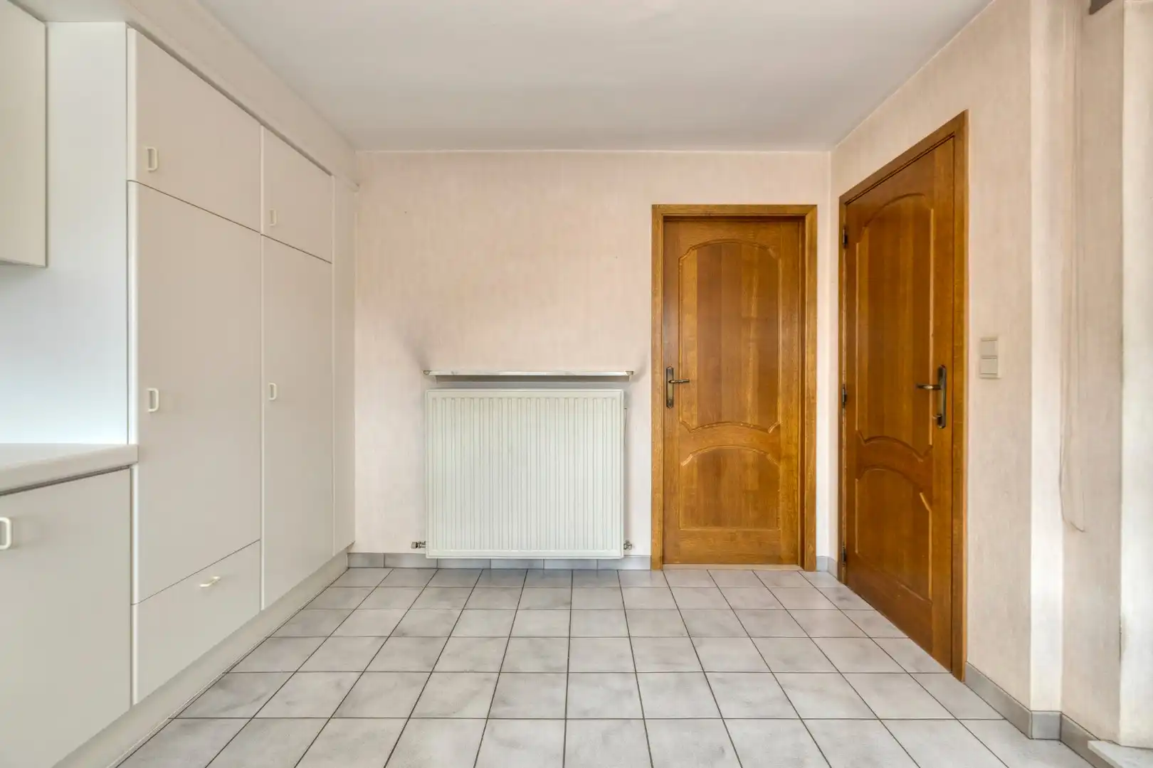 Centraal gelegen appartement met 3 slaapkamers en ruime garage !  foto 11