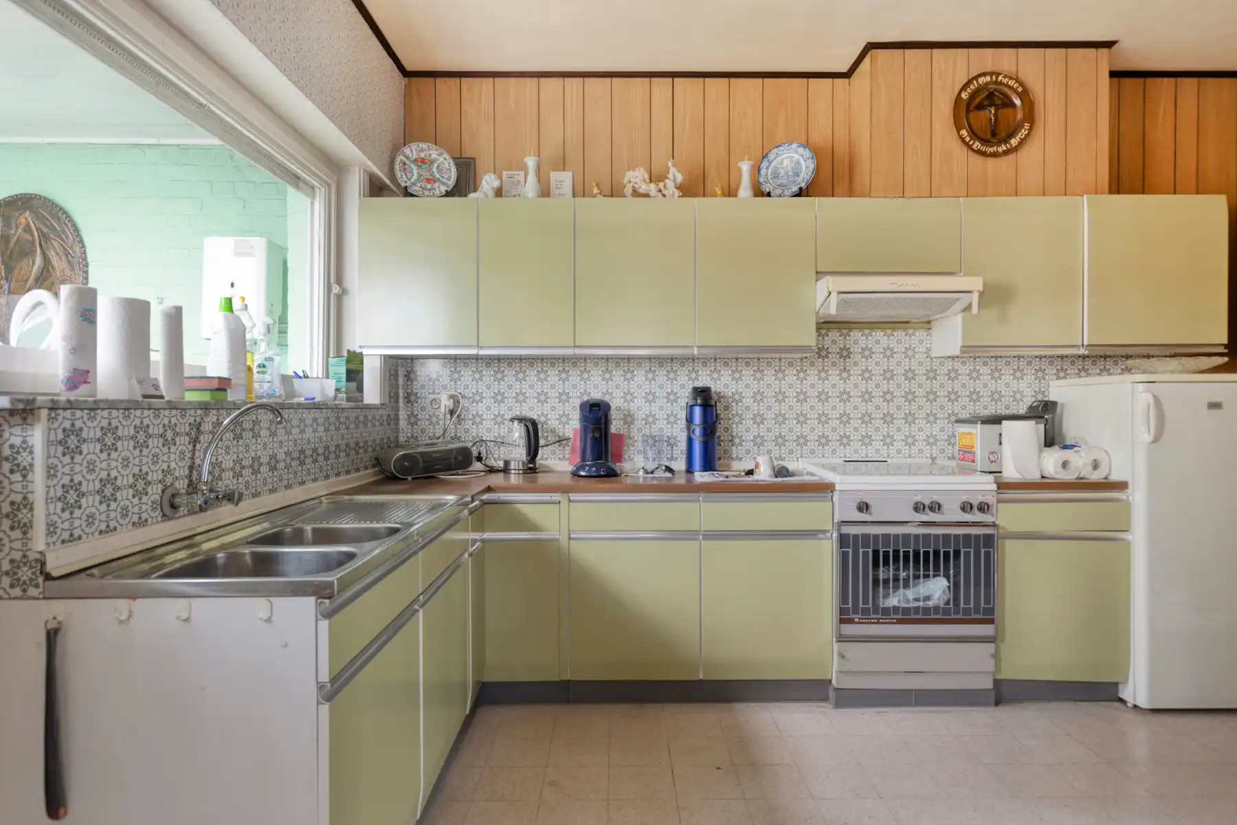 Ruime halfopen te renoveren bebouwing foto 8