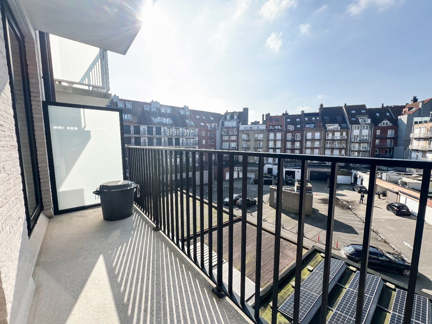 Luxueus afgewerkt nieuwbouwappartement vlakbij de Zeedijk en het Rubensplein. foto 17