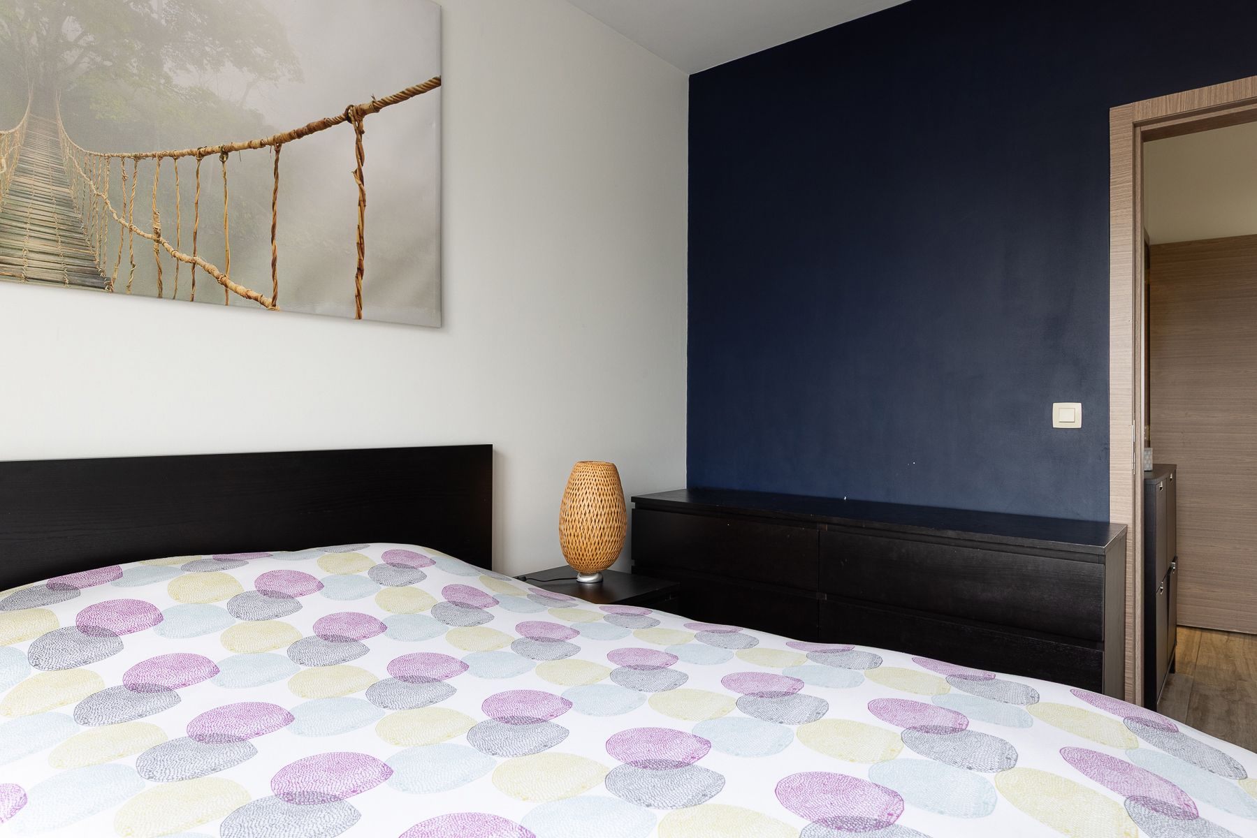 Instapklaar appartement in het centrum van Drogenbos foto 8