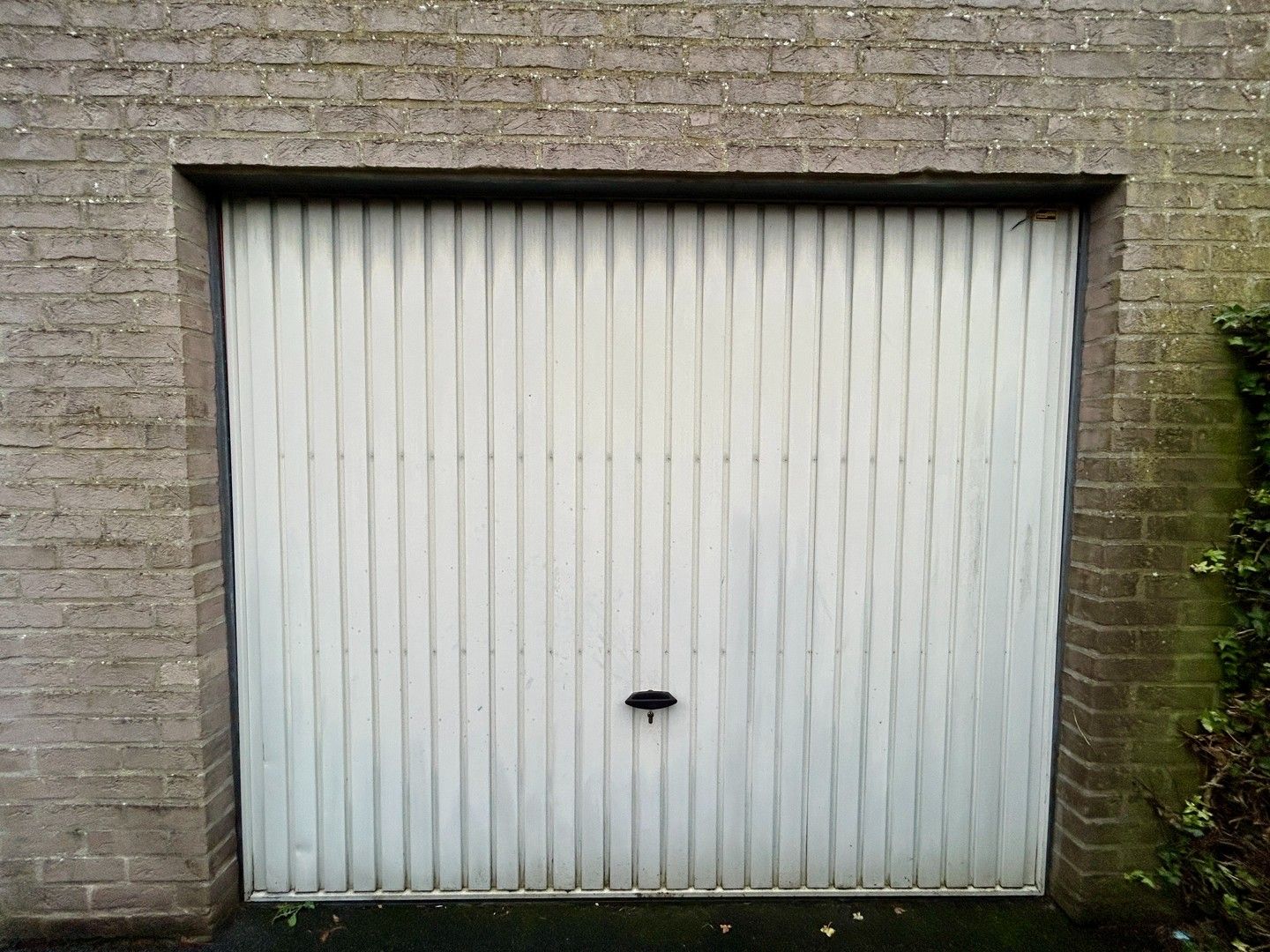 Instapklare woning met garage in Meulebeke! foto 17