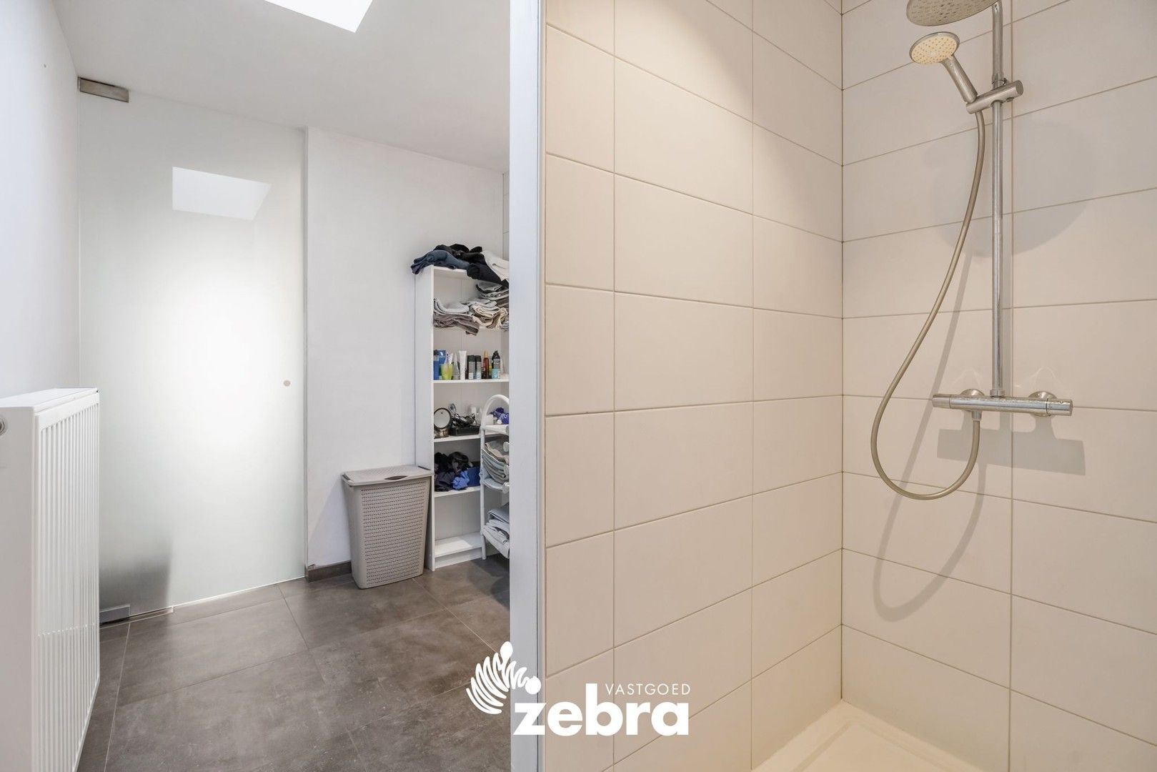 Ruime woning met mogelijkheid tot 4 slaapkamers te Roeselare! foto 13