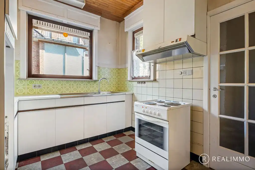 Charmante, halfopen gezinswoning op 695 m² te Moen! foto 7